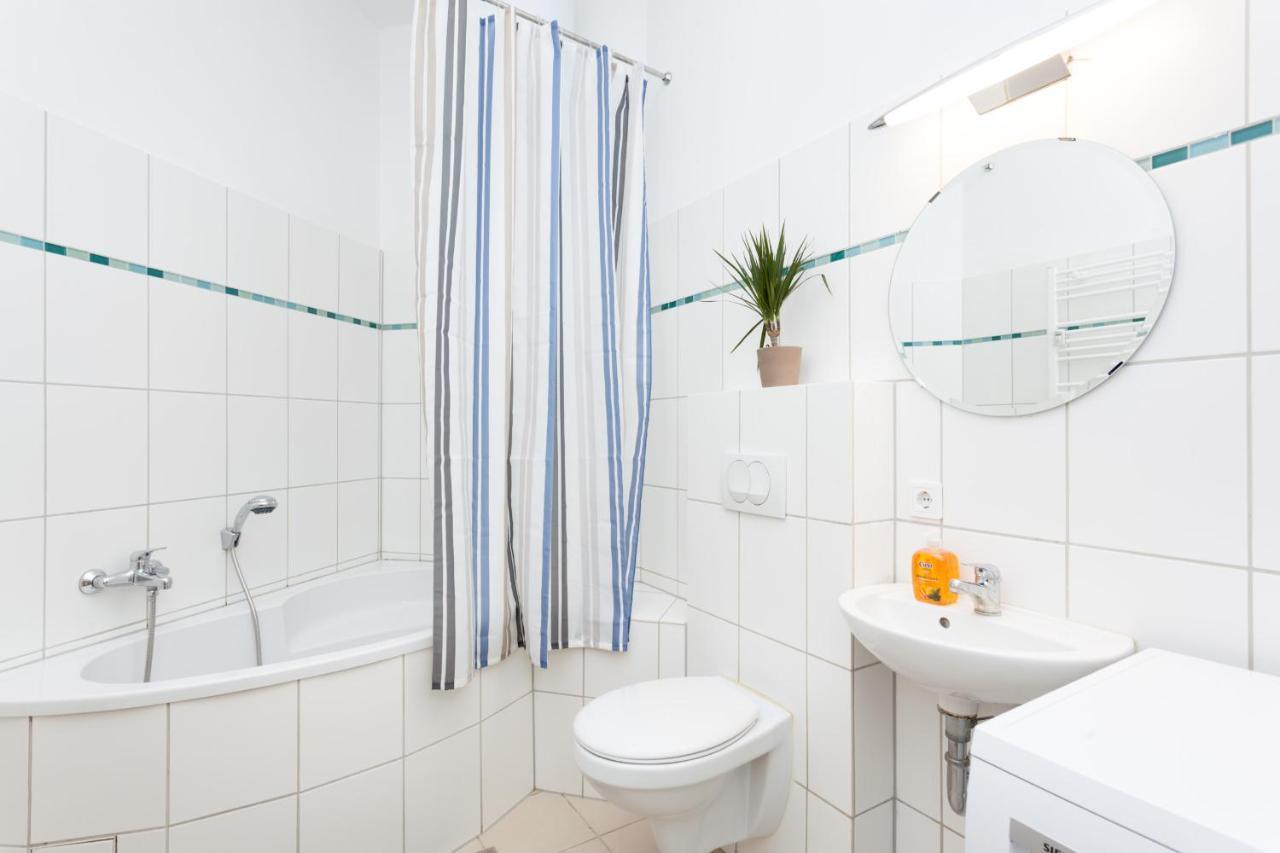 Boediker Loft, 3 Bedroom App With 2 Bath Rooms In Friedrichshain Up To 9 Berlin Luaran gambar